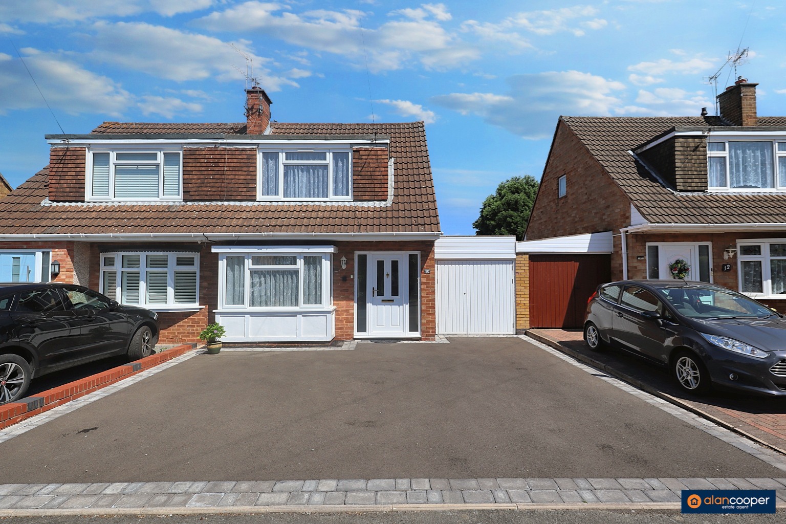 Romsey Avenue, Weddington, Nuneaton, CV10 0DR
