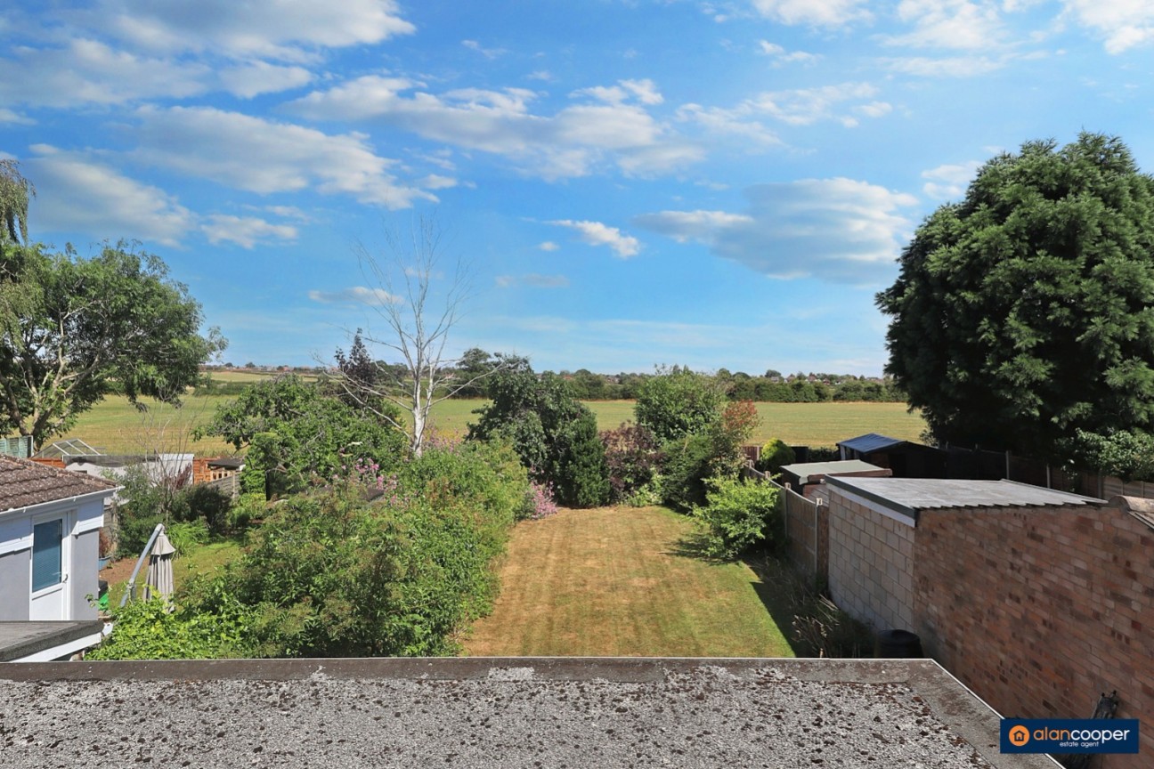 Romsey Avenue, Weddington, Nuneaton, CV10 0DR
