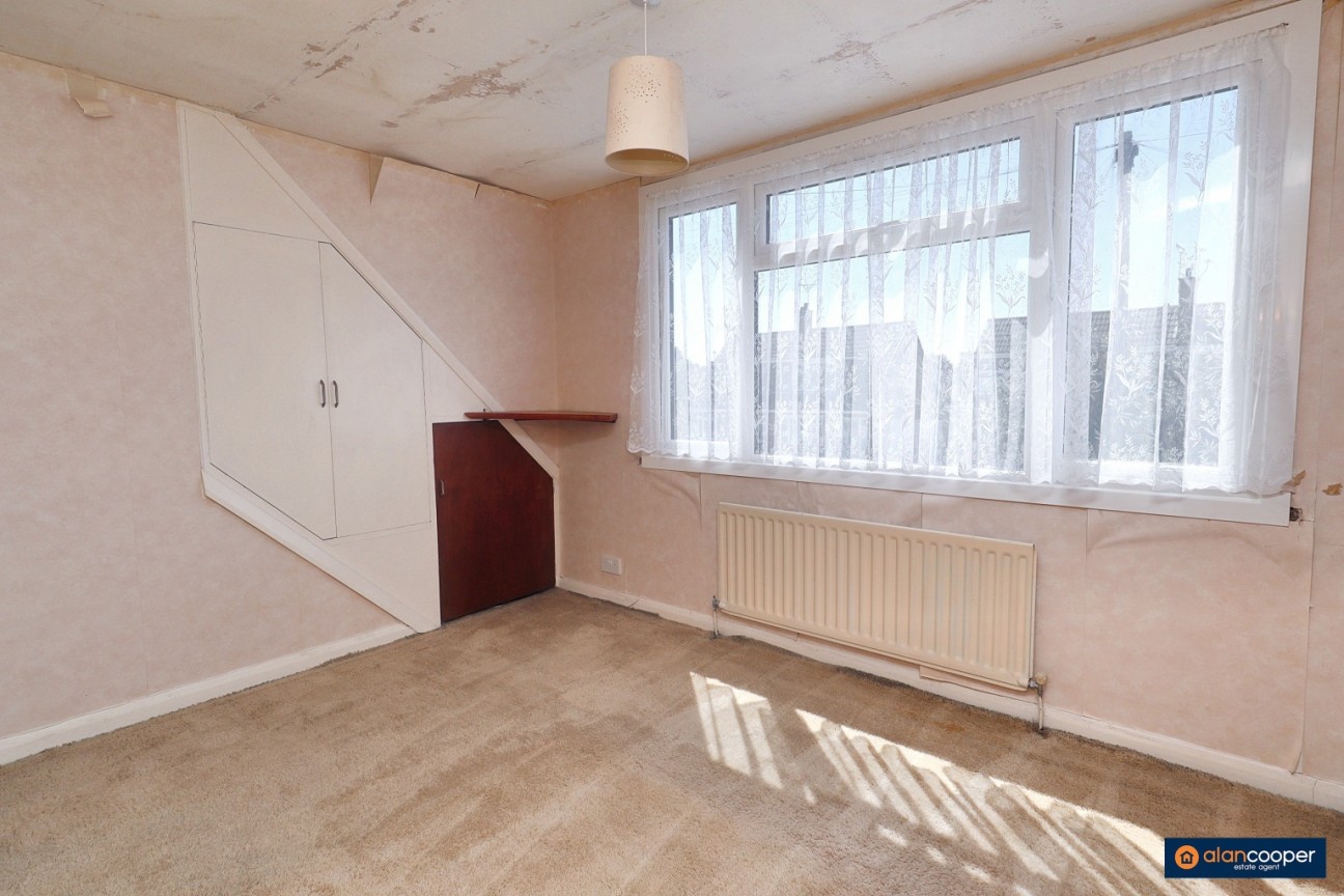 Romsey Avenue, Weddington, Nuneaton, CV10 0DR