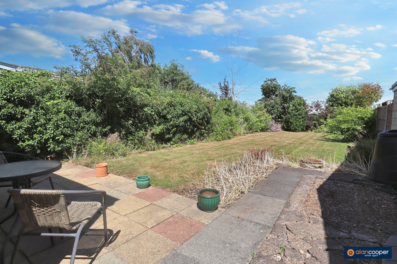 Romsey Avenue, Weddington, Nuneaton, CV10 0DR