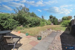Romsey Avenue, Weddington, Nuneaton, CV10 0DR