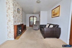 Romsey Avenue, Weddington, Nuneaton, CV10 0DR