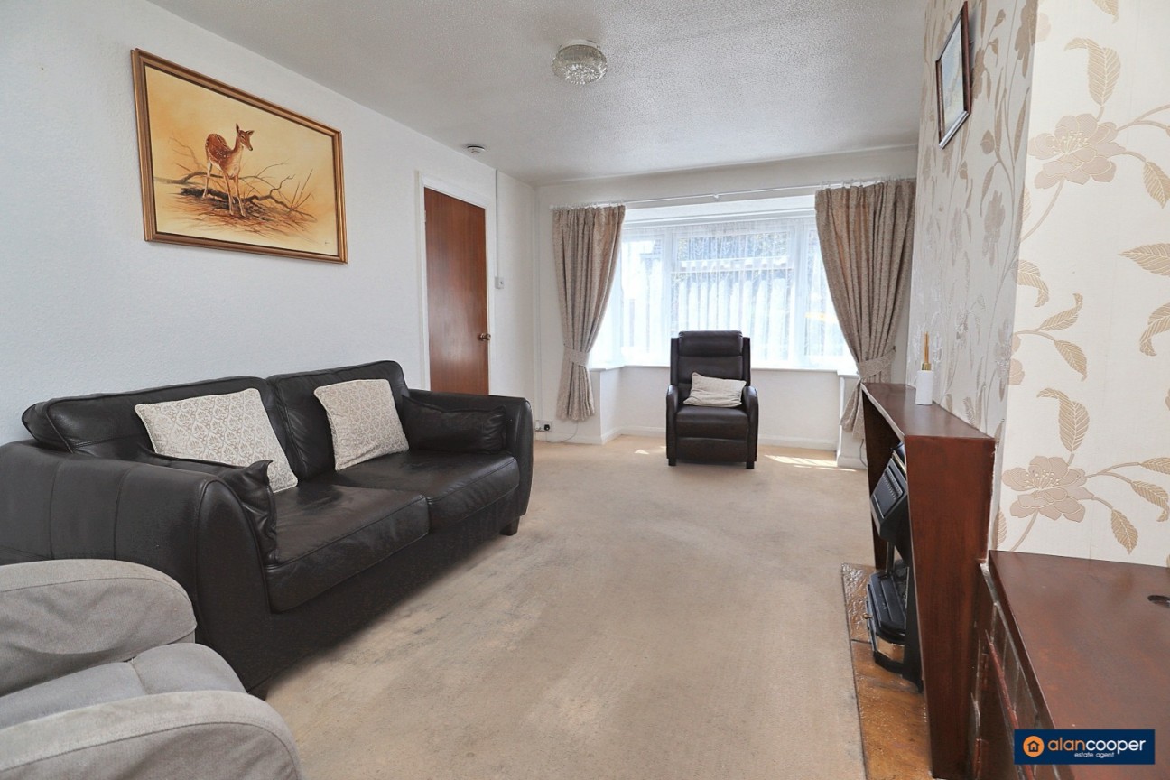 Romsey Avenue, Weddington, Nuneaton, CV10 0DR