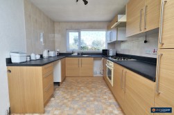 Romsey Avenue, Weddington, Nuneaton, CV10 0DR
