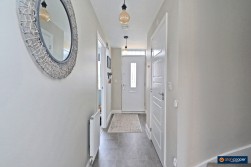 Topiary Road, St James Gate, Weddington, Nuneaton, CV10 0FT
