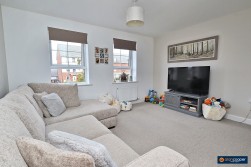 Topiary Road, St James Gate, Weddington, Nuneaton, CV10 0FT