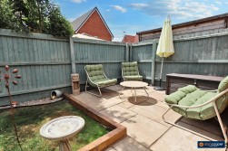 Topiary Road, St James Gate, Weddington, Nuneaton, CV10 0FT