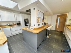 Higham Lane, Nuneaton, CV11 6AR