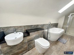 Higham Lane, Nuneaton, CV11 6AR