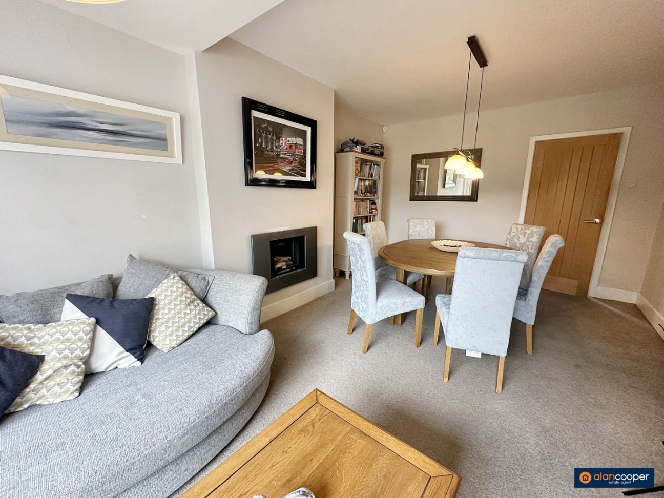Higham Lane, Nuneaton, CV11 6AR