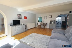 Woburn Drive, Stockingford, Nuneaton, CV10 7HZ