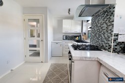 Woburn Drive, Stockingford, Nuneaton, CV10 7HZ