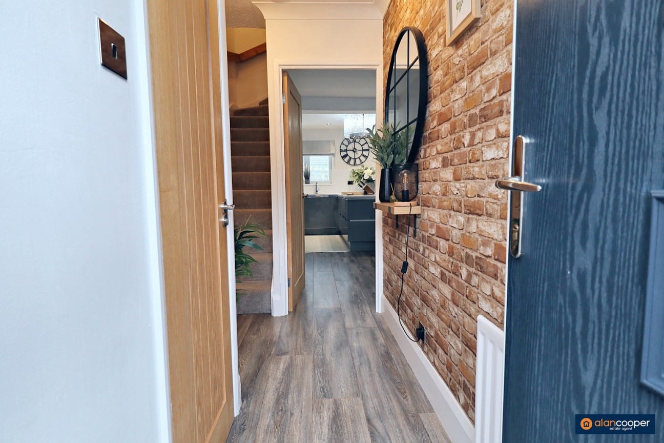 Laburnum Close, Woodlands Park, Bedworth, CV12 0PP