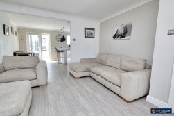 Chesterton Drive, Galley Common, Nuneaton, CV10 9QR