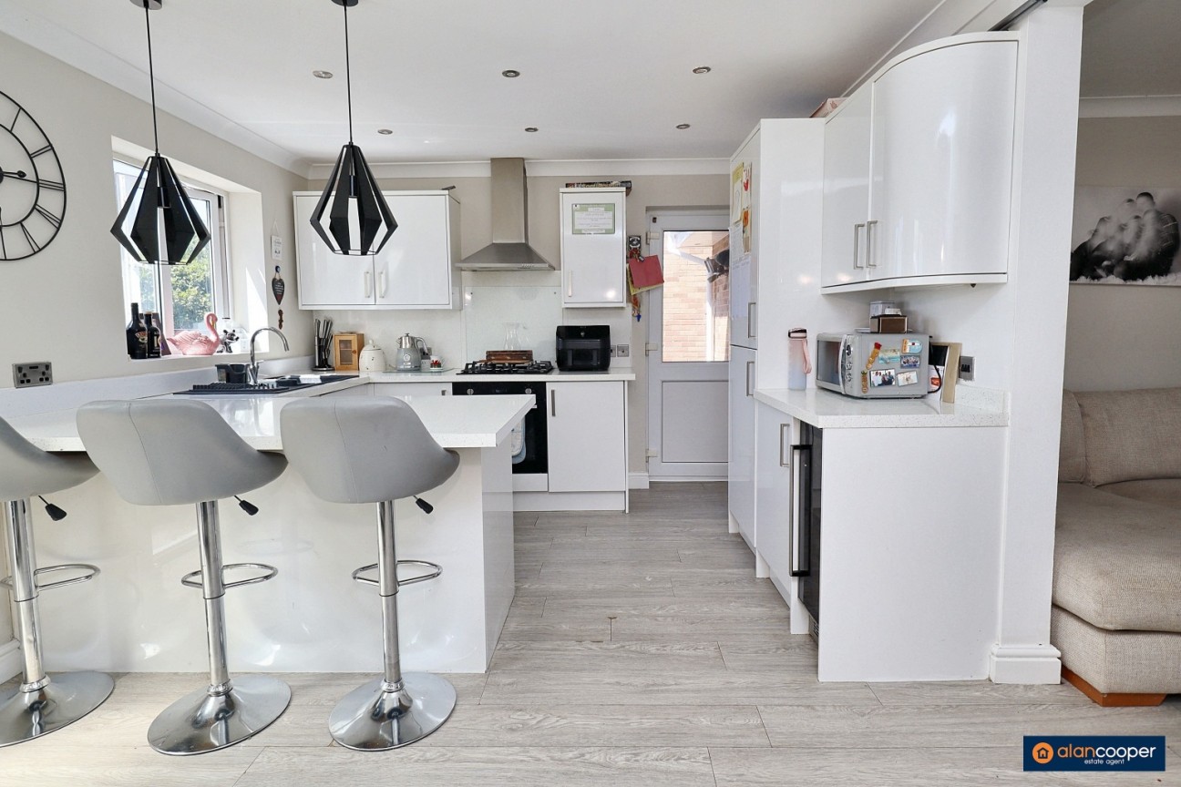 Chesterton Drive, Galley Common, Nuneaton, CV10 9QR