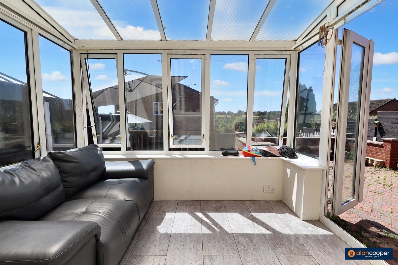 Chesterton Drive, Galley Common, Nuneaton, CV10 9QR