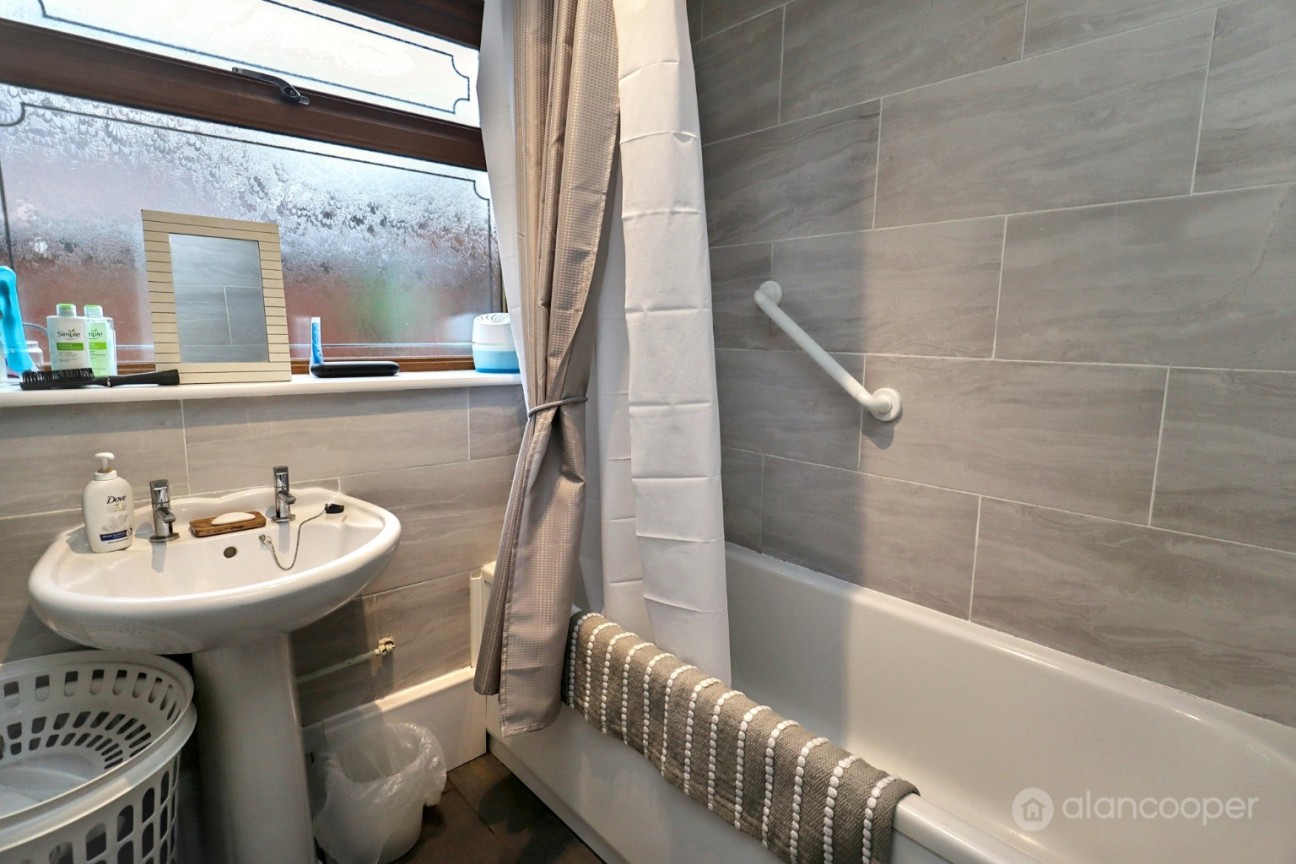 Jodrell Street, Abbey Green, Nuneaton, CV11 5EQ