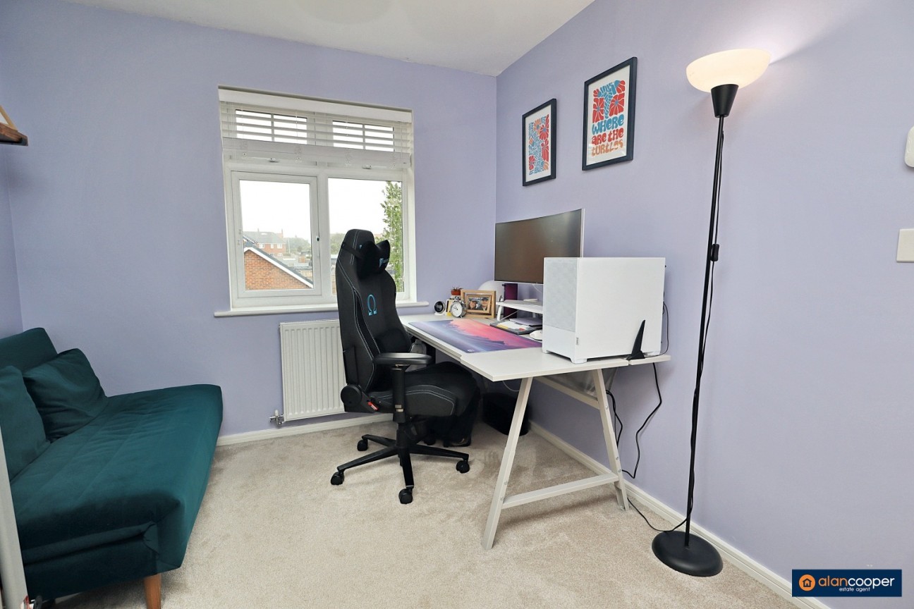 Ribbon Avenue, Ansley, Nuneaton, CV10 9TL