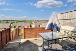 Bucks Hill, Stockingford, Nuneaton, CV10 9LF