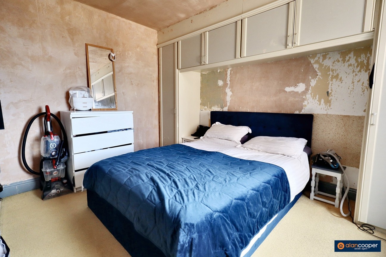 Bucks Hill, Stockingford, Nuneaton, CV10 9LF