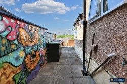Bucks Hill, Stockingford, Nuneaton, CV10 9LF