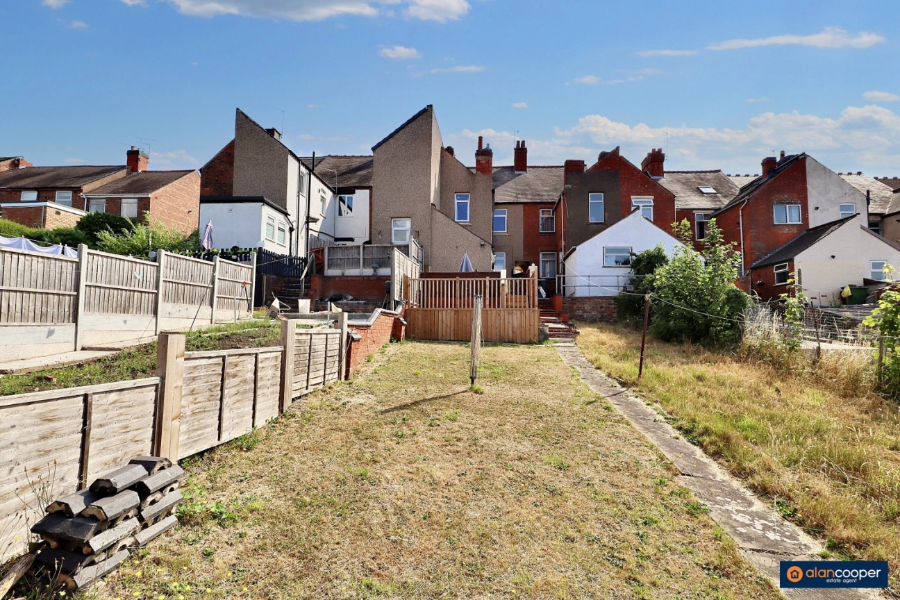 Bucks Hill, Stockingford, Nuneaton, CV10 9LF