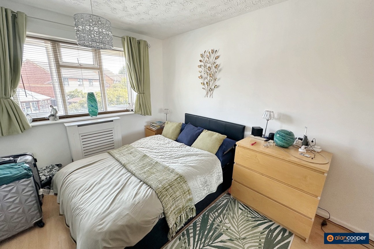 Conwy Close, The Moorings, Attleborough, Nuneaton, CV11 4FS
