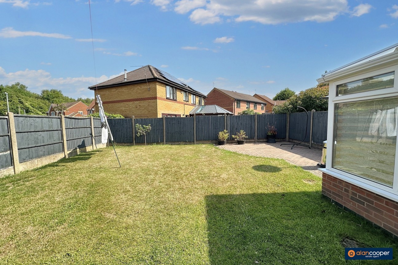 Conwy Close, The Moorings, Attleborough, Nuneaton, CV11 4FS