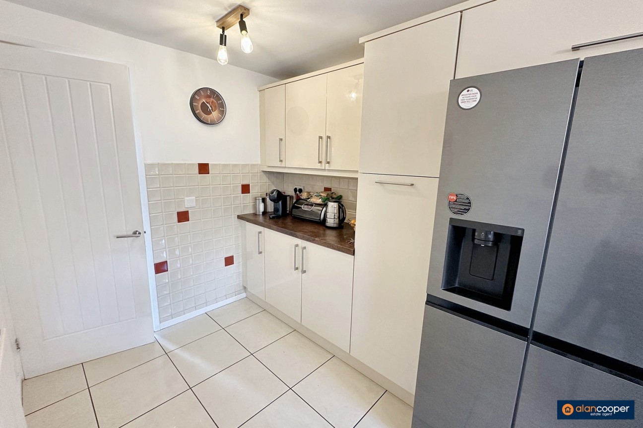 Conwy Close, The Moorings, Attleborough, Nuneaton, CV11 4FS