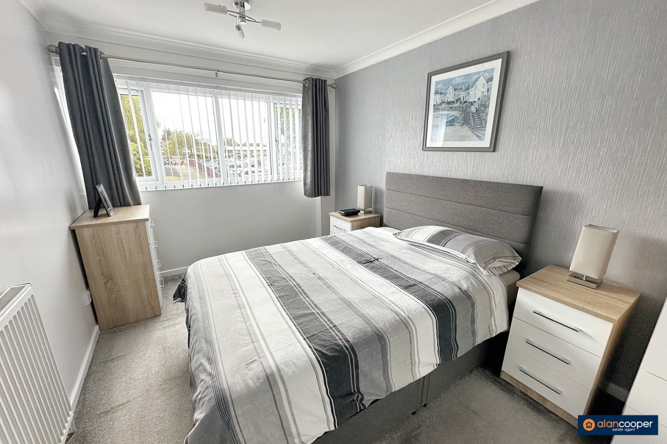Skye Close, Glendale, Nuneaton, CV10 7LW