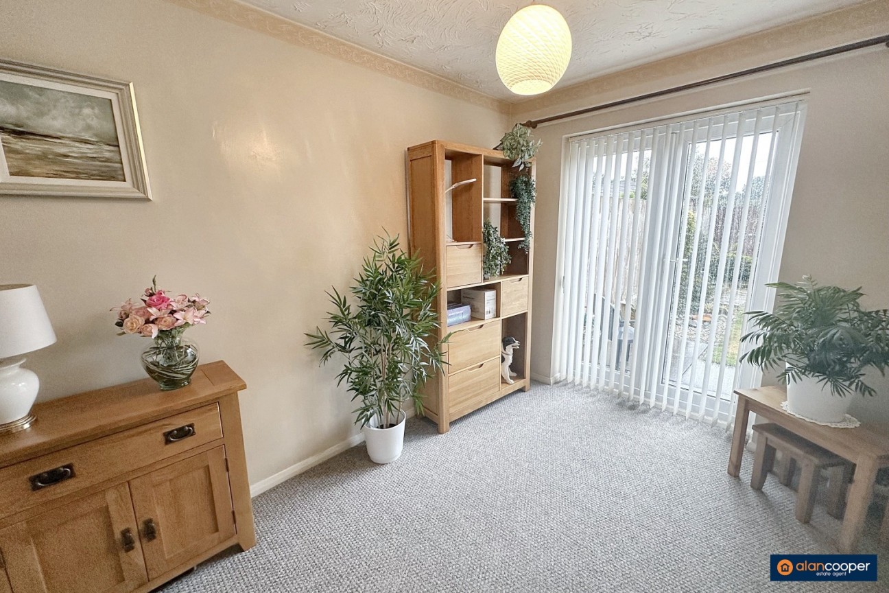 Dove Close, Bedworth, CV12 0NN