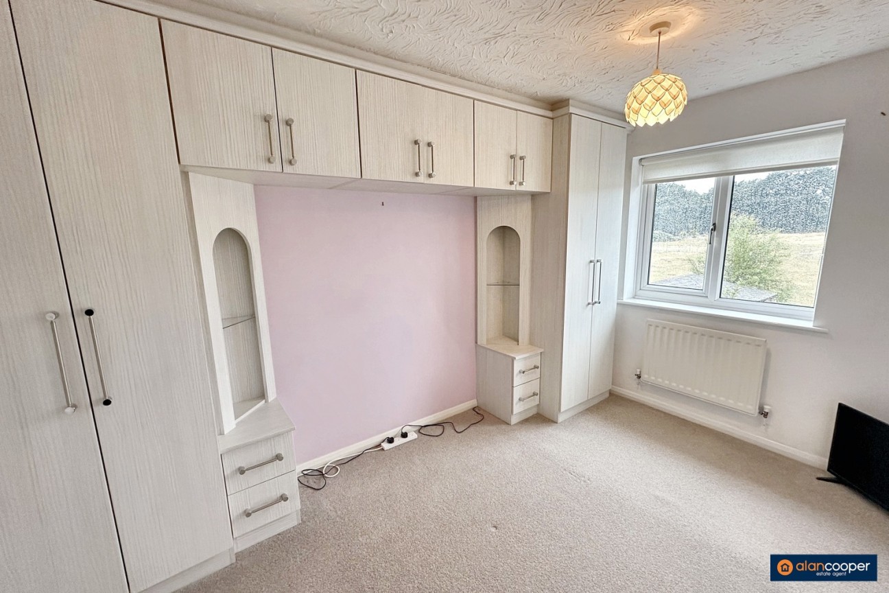 Dove Close, Bedworth, CV12 0NN
