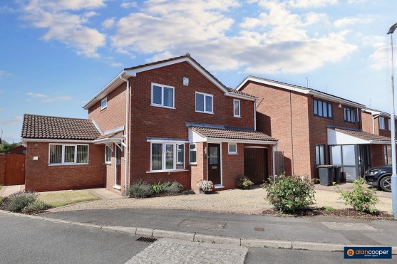Blackthorn Grove, Whitestone, Nuneaton, CV11 6UX