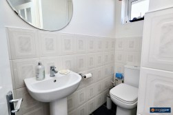 Blackthorn Grove, Whitestone, Nuneaton, CV11 6UX