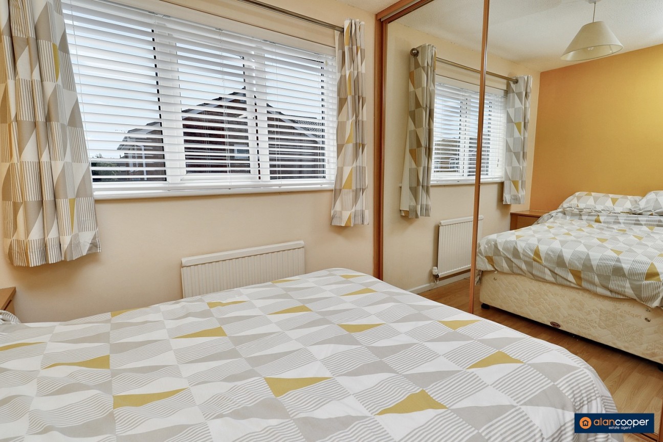 Blackthorn Grove, Whitestone, Nuneaton, CV11 6UX