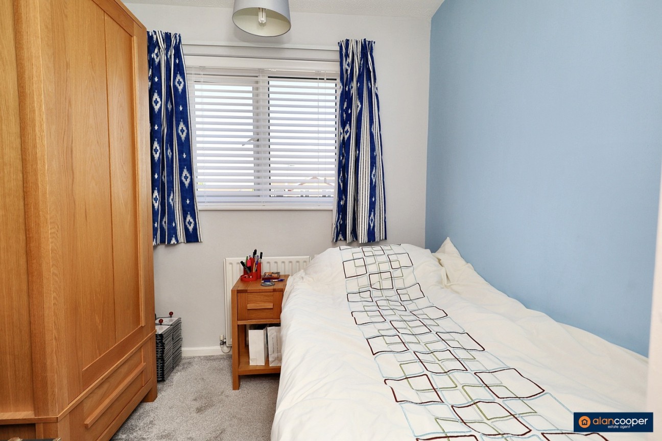 Blackthorn Grove, Whitestone, Nuneaton, CV11 6UX