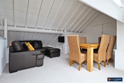 The Courtyard, Higham Lane, Stoke Golding, CV13 6EX