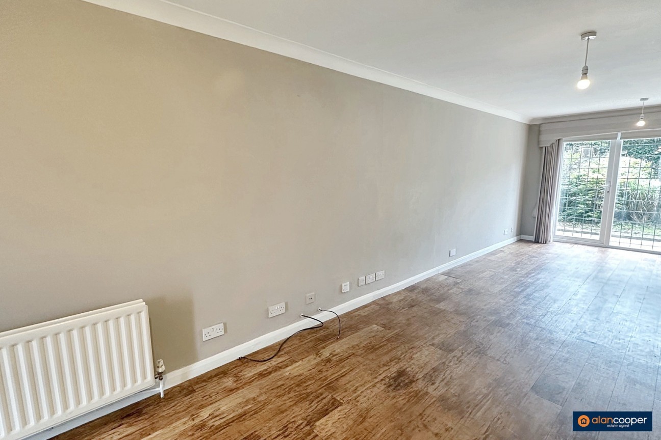 Shakespeare Drive, Whitestone, Nuneaton, CV11 6NW