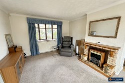 Laburnum Grove, Nuneaton, CV10 9DX
