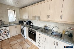 Laburnum Grove, Nuneaton, CV10 9DX