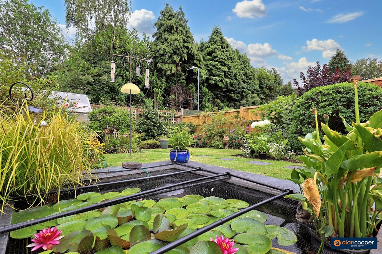 Treviscoe Close, Exhall, Coventry, CV7 9FE