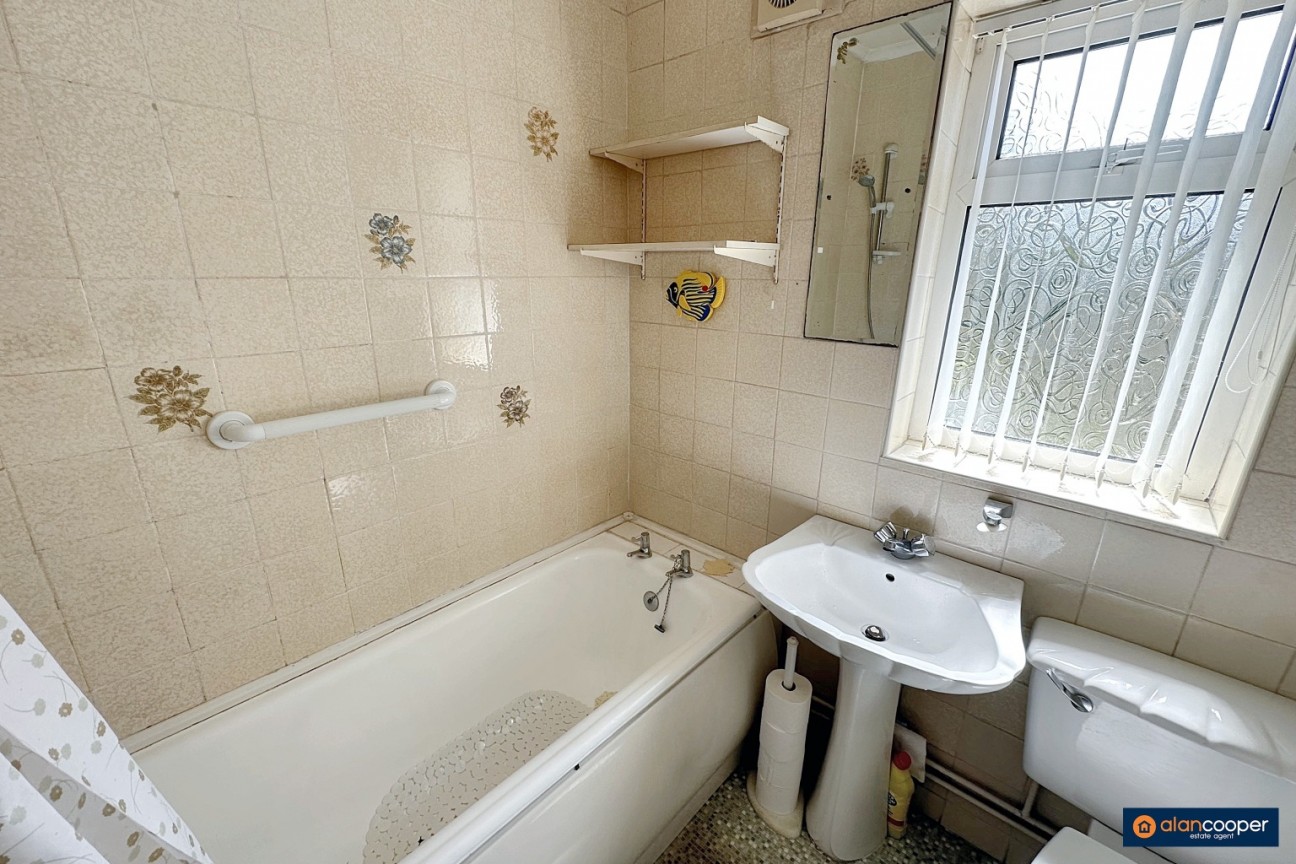 Robert Road, Exhall, Coventry, CV7 9GR