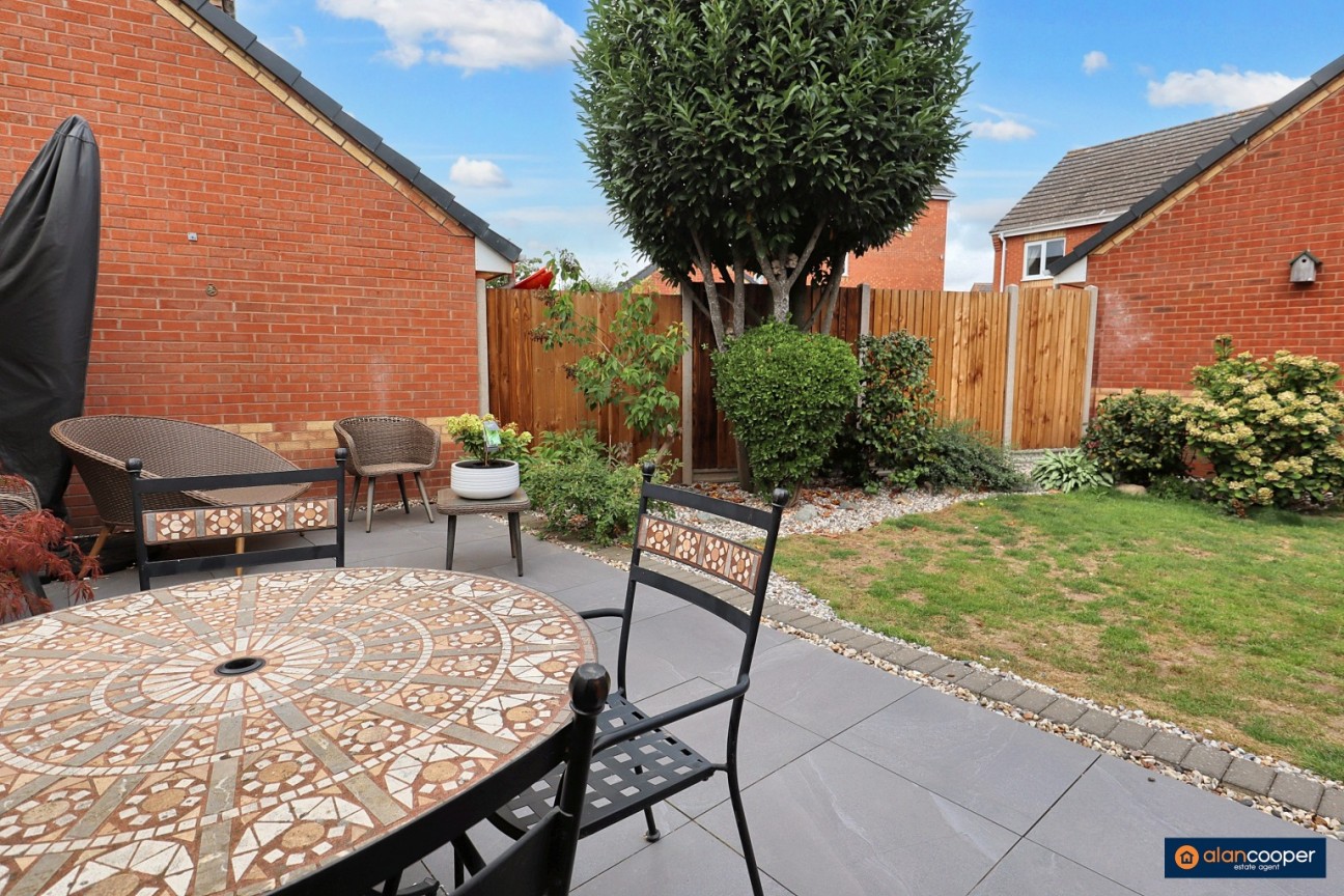 Campion Close, Bedworth, CV12 0GY