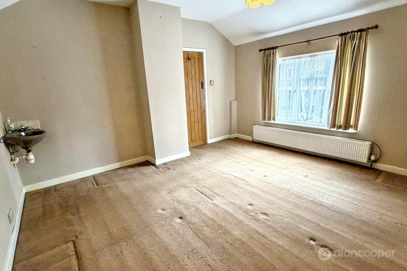 Chequer Street, Bulkington, CV12 9NH