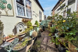 Chequer Street, Bulkington, CV12 9NH