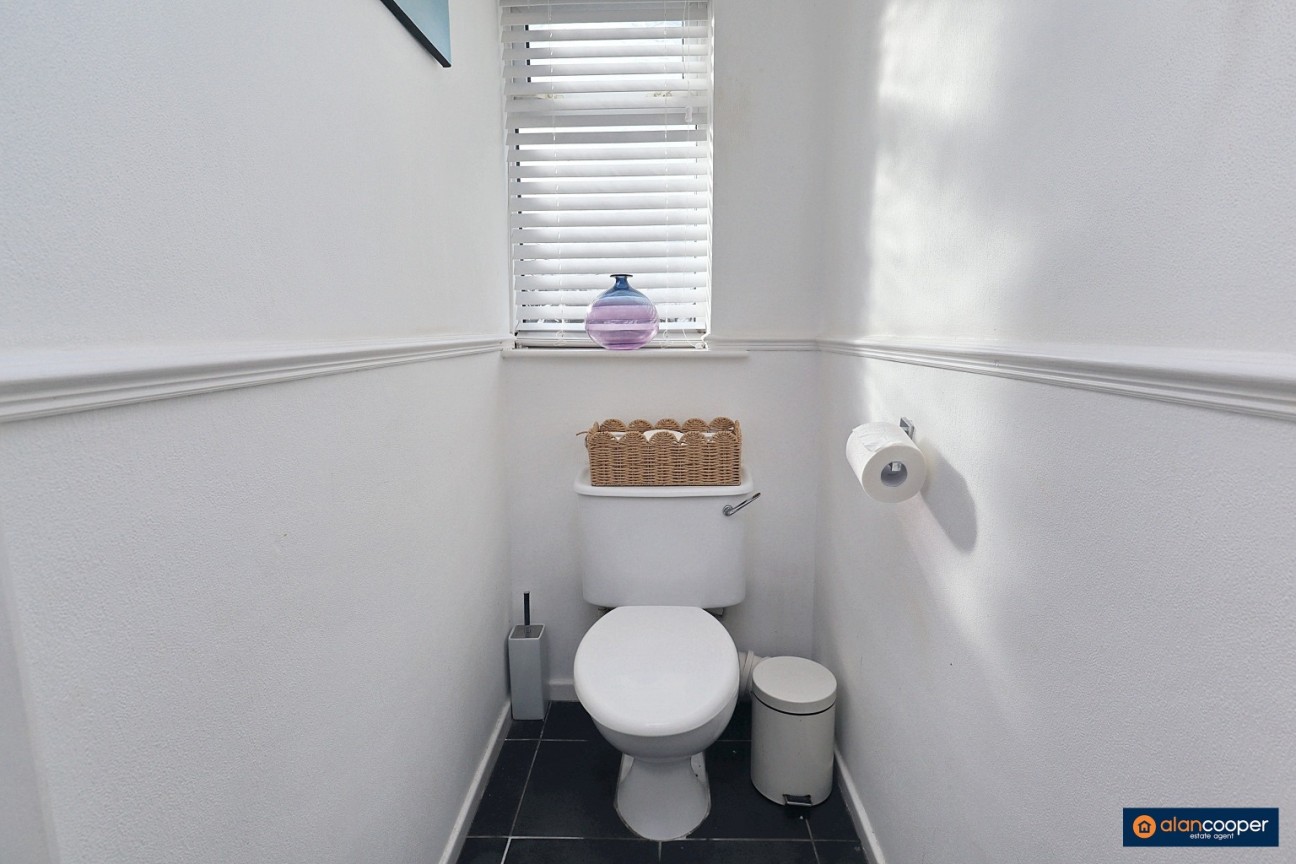 Sherbourne Avenue, Stockingford, Nuneaton, CV10 9JL