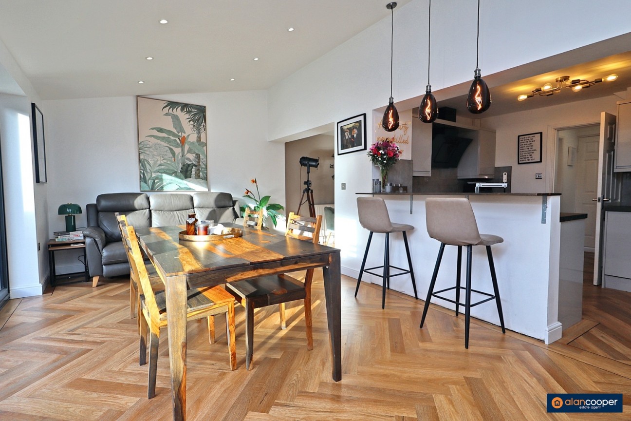 Sherbourne Avenue, Stockingford, Nuneaton, CV10 9JL