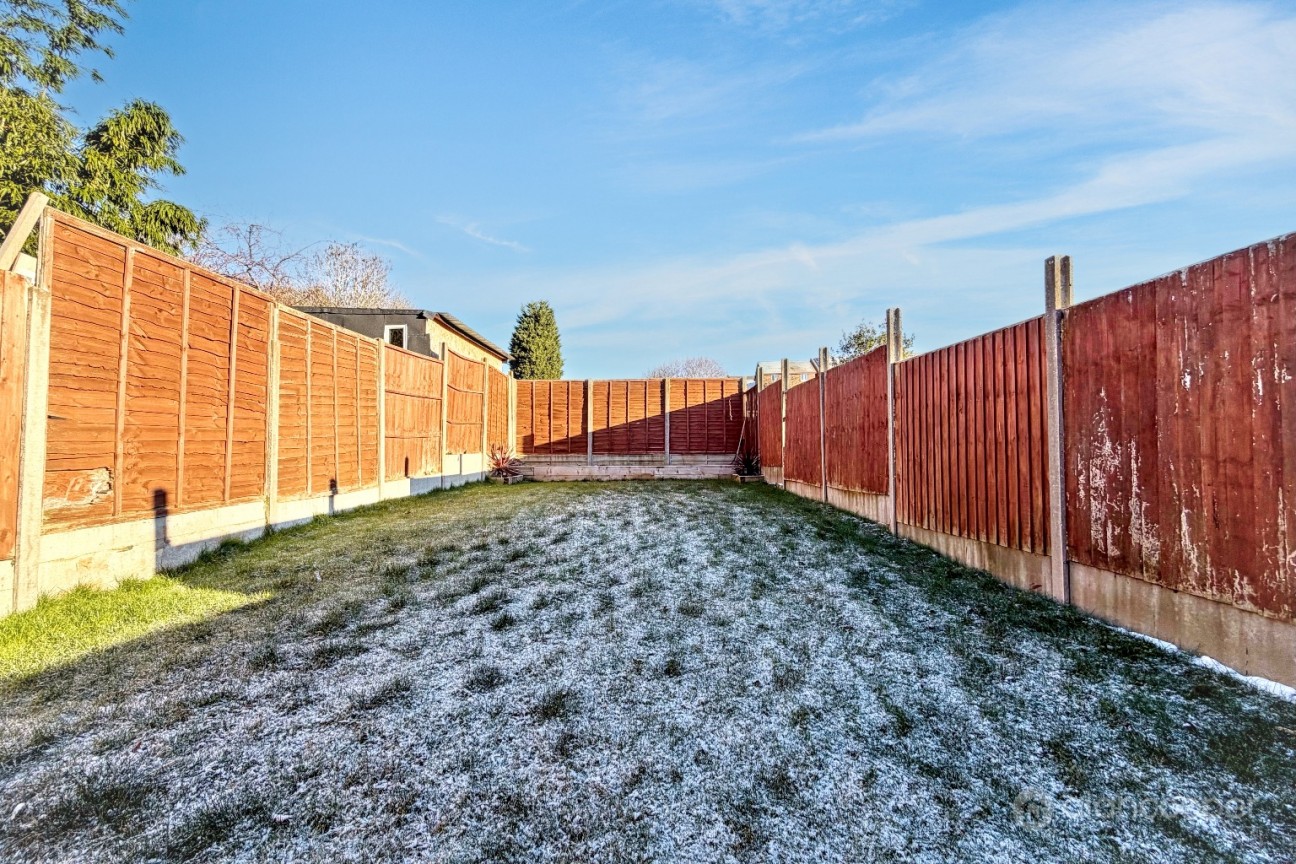 Bucks Hill, Nuneaton, CV10 9LH