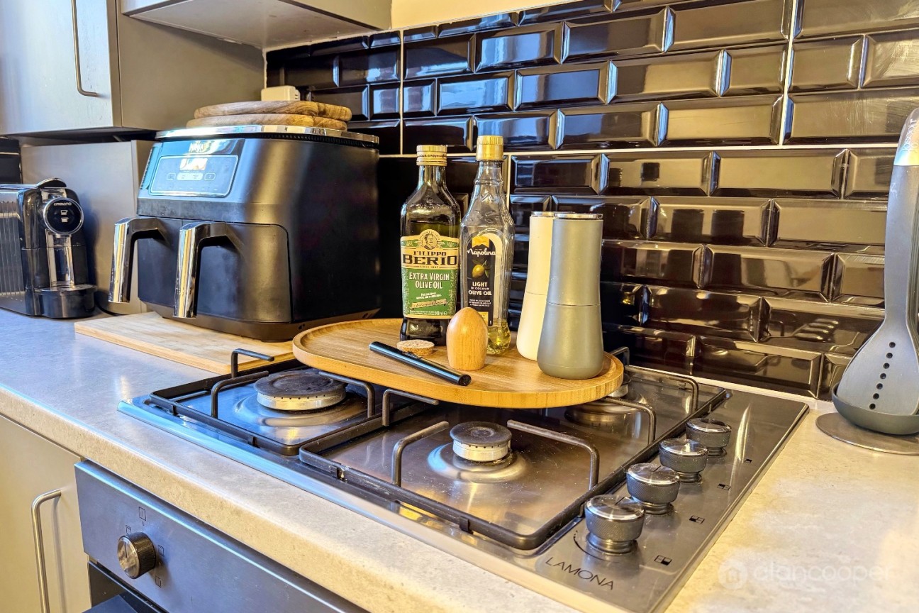 Bucks Hill, Nuneaton, CV10 9LH