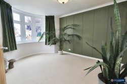 Eastfield Road, Weddington, Nuneaton, CV10 0BB